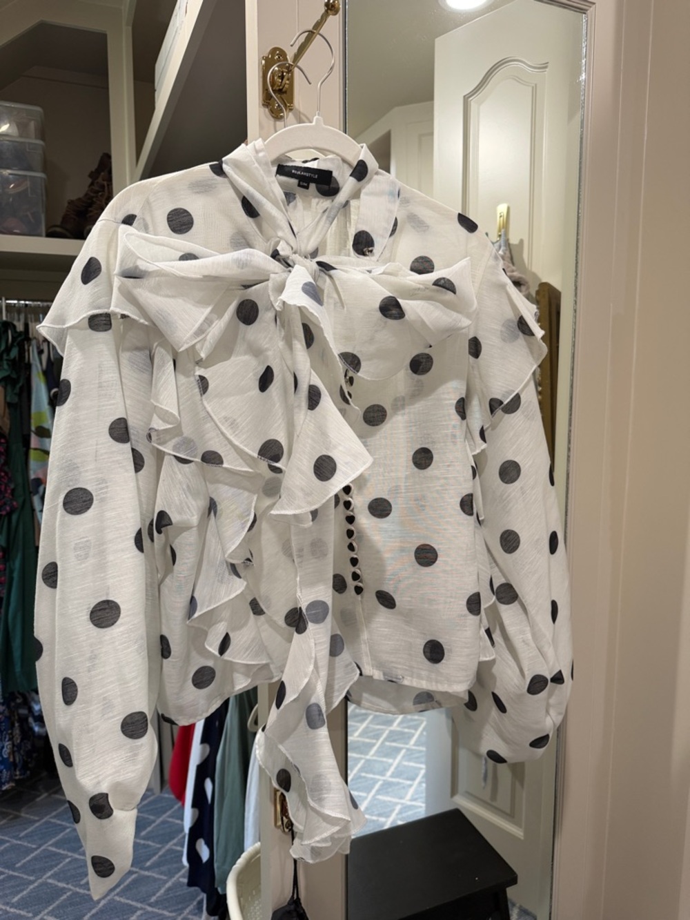 Beulah White Polka Dot Ruffled Bow Blouse